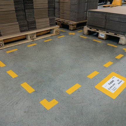 Durable parking space marker ( 4000355261 ) rectangular shape 10 pieces