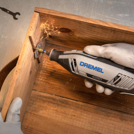 Dremel 4250 3 45 Multifunktionswerkzeug 175 Watt F0134250JF 45 tlg Zubehoerset Koffer 3 - toolbrothers
