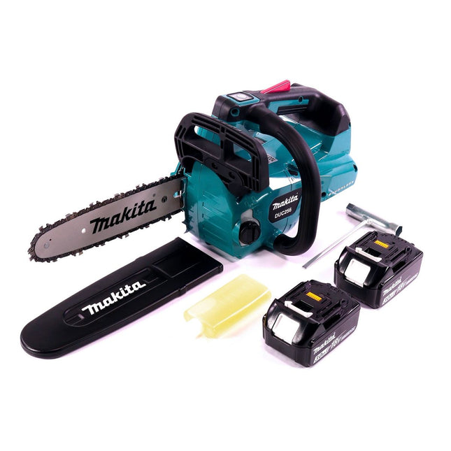 Motosierra a batería Makita DUC 256 F 36 V (2x 18 V) sin escobillas 25 cm + 2x batería 3,0 Ah - sin cargador