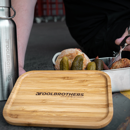 Toolbrothers Fan Edelstahl Brotdose mit Bambus Deckel 1200 ml, Lunchbox für Erwachsene und Kinder, Brotzeit, Vesperbox für Schule Arbeit Picknick Reisen - Toolbrothers